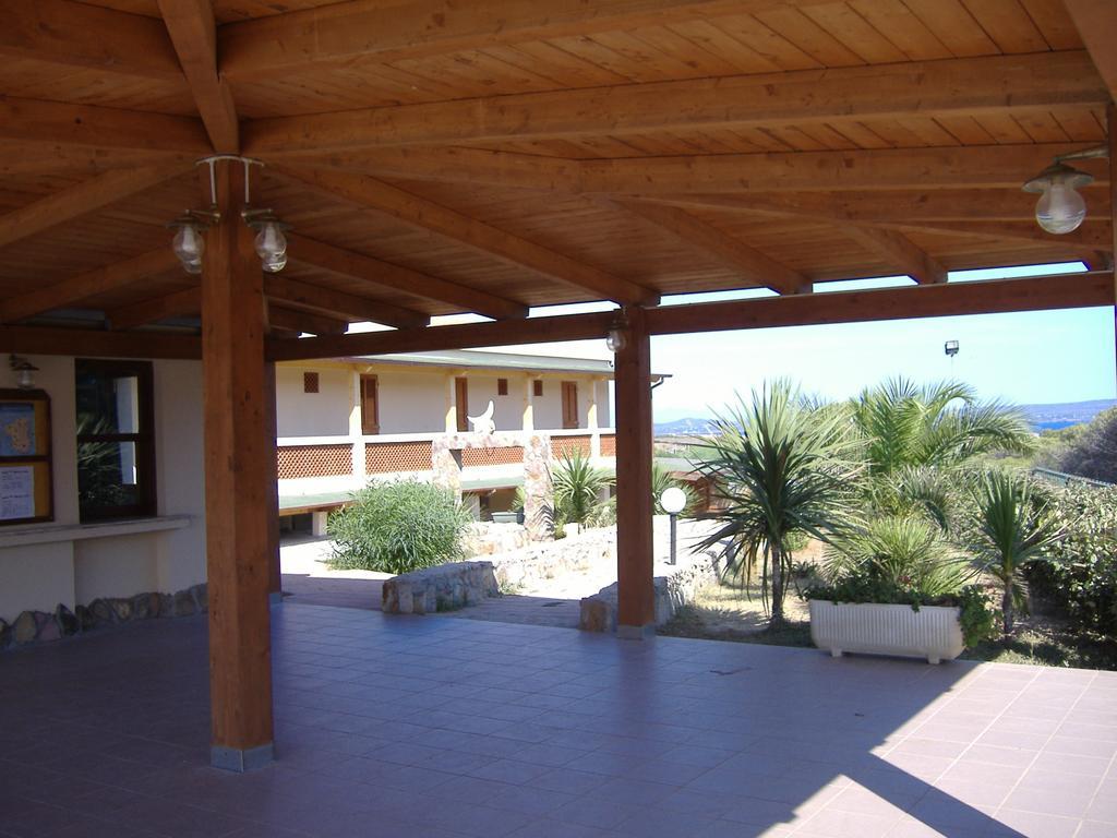 Hotel Mezzaluna Карлофорте Екстериор снимка